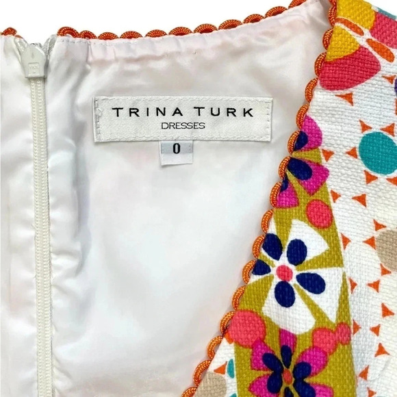 Trina Turk Sleeveless Floral Print Sheath Dress - Picture 2 of 4